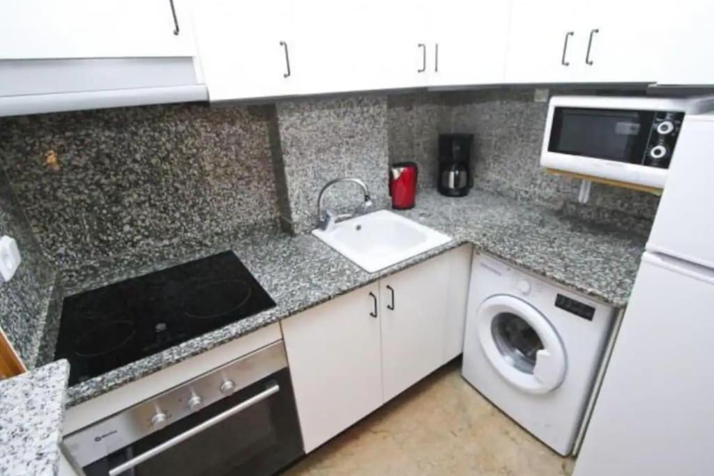 White Beach 100M Playa, Wifi, Pool 6Pax Salou Bagian luar foto